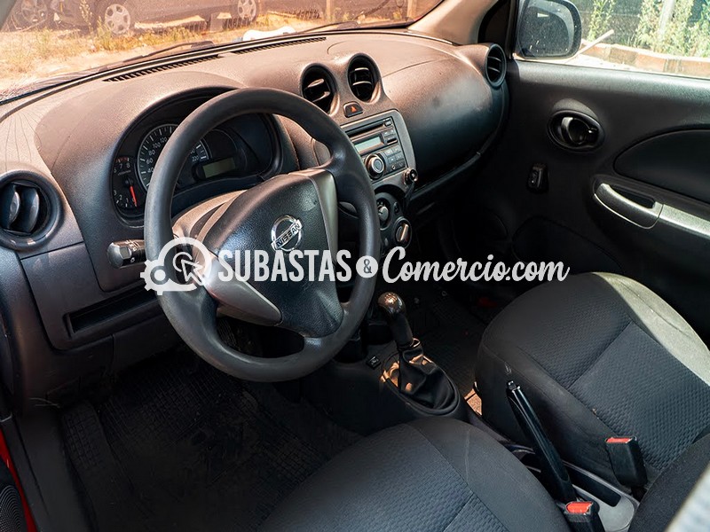 6.Interior Carro.JPG